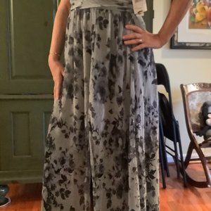 LONG FORMAL DRESS